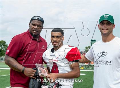 Thumbnail 2 in Cass Tech vs. Oak Park photogallery.