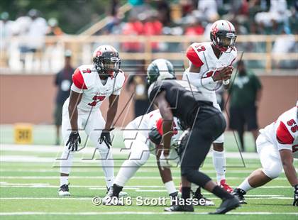 Thumbnail 3 in Cass Tech vs. Oak Park photogallery.