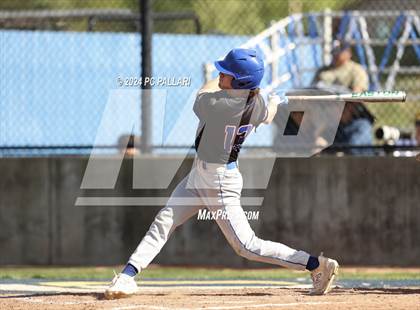 Thumbnail 2 in Folsom @ Oak Ridge photogallery.