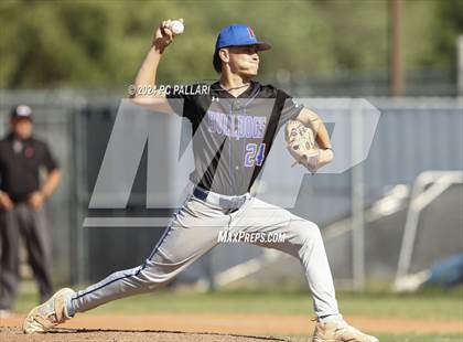 Thumbnail 1 in Folsom @ Oak Ridge photogallery.