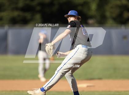 Thumbnail 2 in Folsom @ Oak Ridge photogallery.
