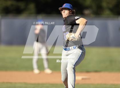 Thumbnail 1 in Folsom @ Oak Ridge photogallery.
