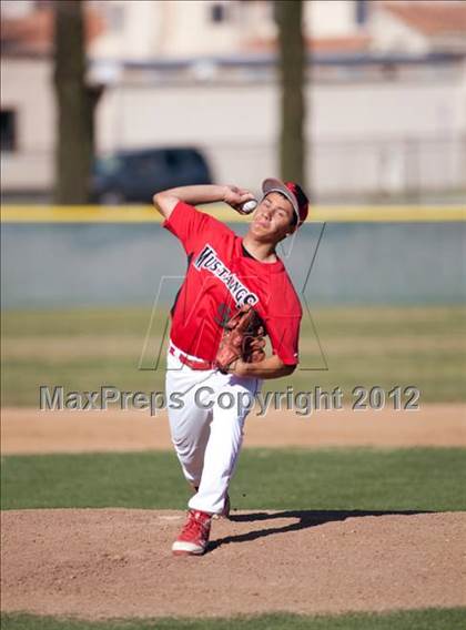 Thumbnail 1 in Rancho Verde vs. Victor Valley photogallery.