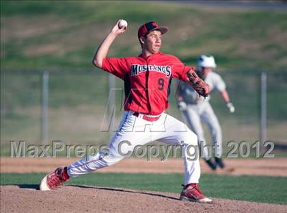 Thumbnail 2 in Rancho Verde vs. Victor Valley photogallery.