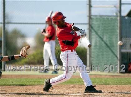 Thumbnail 2 in Rancho Verde vs. Victor Valley photogallery.