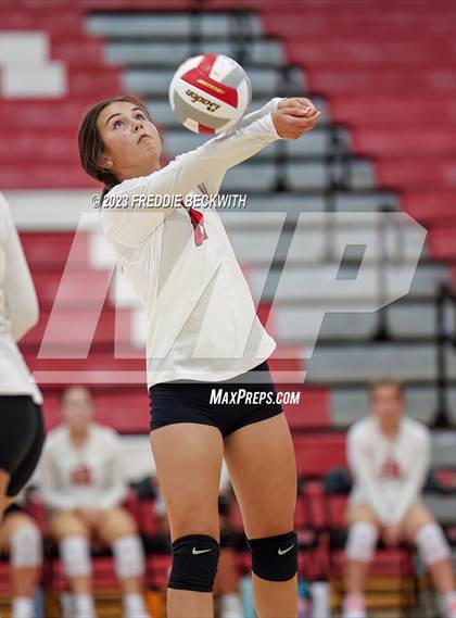Thumbnail 2 in Anna @ Pottsboro photogallery.
