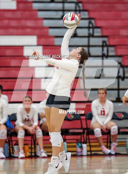 Thumbnail 3 in Anna @ Pottsboro photogallery.