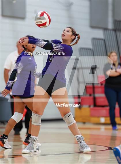 Thumbnail 2 in Anna @ Pottsboro photogallery.