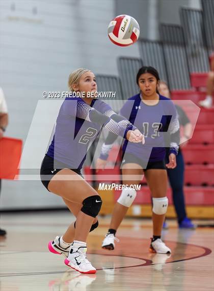 Thumbnail 2 in Anna @ Pottsboro photogallery.