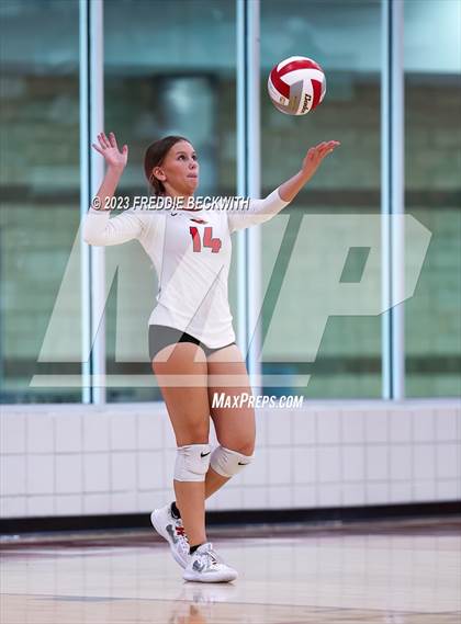 Thumbnail 3 in Anna @ Pottsboro photogallery.