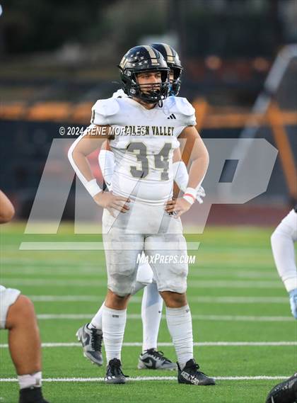 Thumbnail 1 in Golden Valley vs South Pasadena photogallery.