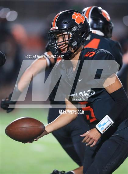 Thumbnail 2 in Golden Valley vs South Pasadena photogallery.