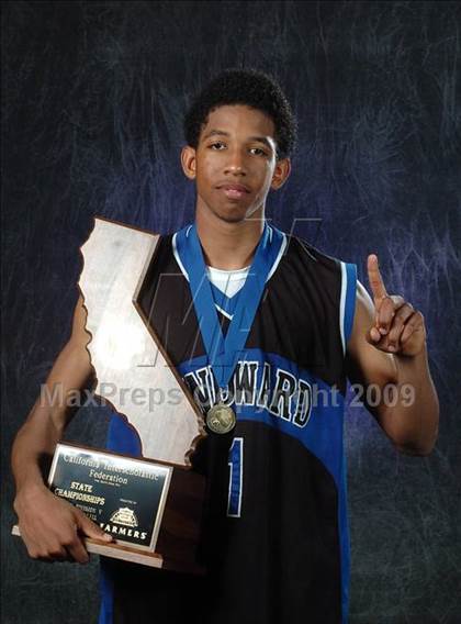 Thumbnail 2 in Windward (CIF State D5 Award Photos) photogallery.