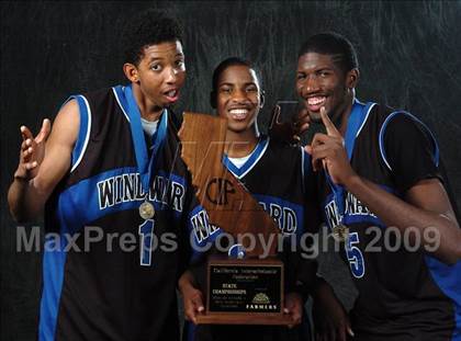 Thumbnail 2 in Windward (CIF State D5 Award Photos) photogallery.