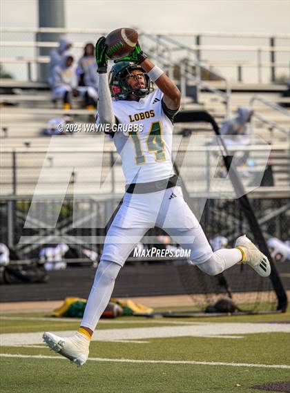 Thumbnail 3 in Longview @ Klein Collins (UIL 6A DII Regional Playoffs) photogallery.