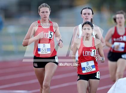 Thumbnail 2 in Halden Invitational - 3200 Meter photogallery.