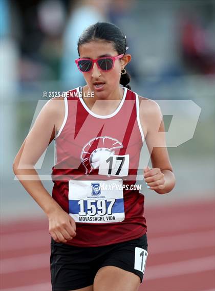 Thumbnail 1 in Halden Invitational - 3200 Meter photogallery.