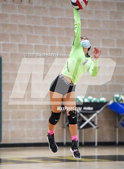 Thumbnail 1 in Arvada West @ Bear Creek photogallery.