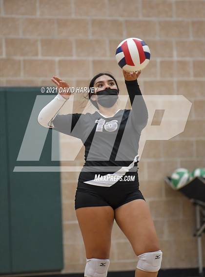 Thumbnail 1 in Arvada West @ Bear Creek photogallery.
