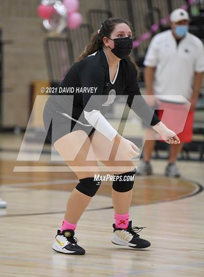 Thumbnail 2 in Arvada West @ Bear Creek photogallery.