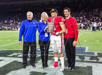 Thumbnail 1 in Katy vs. Lake Travis (UIL 6A Division II Final) photogallery.