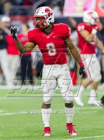 Thumbnail 2 in Katy vs. Lake Travis (UIL 6A Division II Final) photogallery.