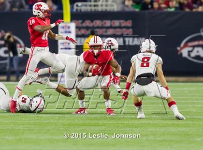 Thumbnail 1 in Katy vs. Lake Travis (UIL 6A Division II Final) photogallery.