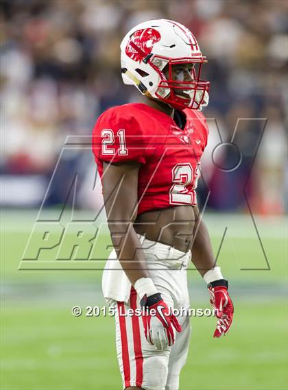 Thumbnail 3 in Katy vs. Lake Travis (UIL 6A Division II Final) photogallery.