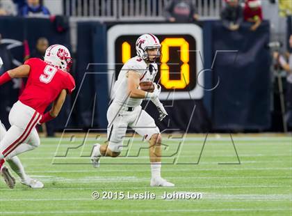 Thumbnail 2 in Katy vs. Lake Travis (UIL 6A Division II Final) photogallery.