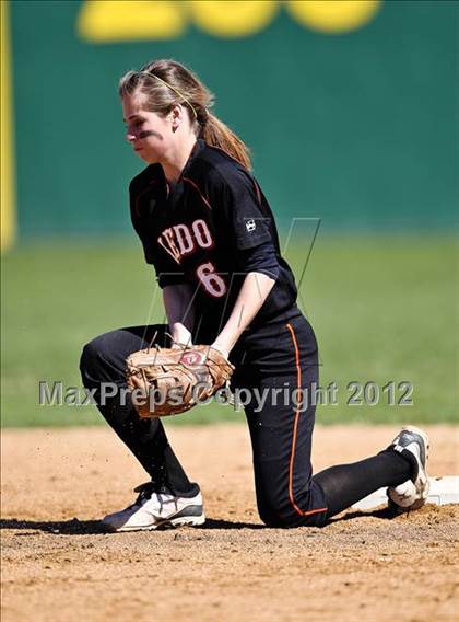 Thumbnail 1 in Bowie vs. Aledo (Aledo/Azle/Springtown Tournament) photogallery.