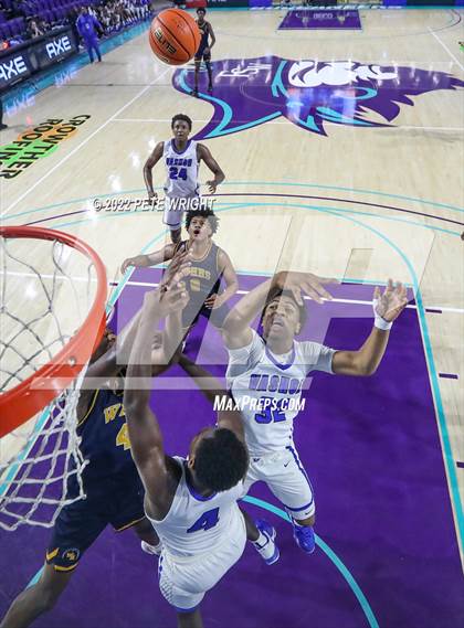 Thumbnail 2 in Winter Haven vs Vashon (city of Palms Classic) photogallery.