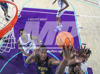Thumbnail 1 in Winter Haven vs Vashon (city of Palms Classic) photogallery.