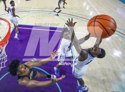 Thumbnail 3 in Winter Haven vs Vashon (city of Palms Classic) photogallery.