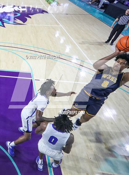 Thumbnail 3 in Winter Haven vs Vashon (city of Palms Classic) photogallery.