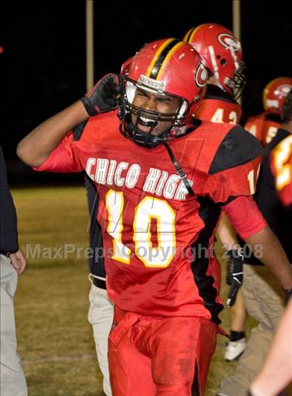 Thumbnail 2 in Pleasant Valley vs. Chico photogallery.