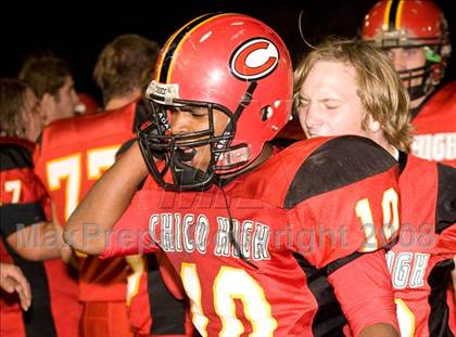 Thumbnail 3 in Pleasant Valley vs. Chico photogallery.