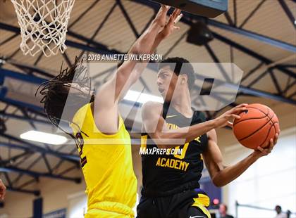 Thumbnail 3 in Monteverde Academy vs. Oak Hill Academy (ARS/Rescue Rooter National Hoopfest) photogallery.