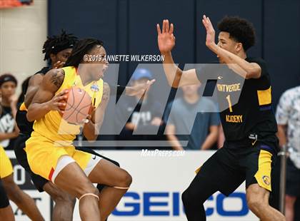 Thumbnail 2 in Monteverde Academy vs. Oak Hill Academy (ARS/Rescue Rooter National Hoopfest) photogallery.