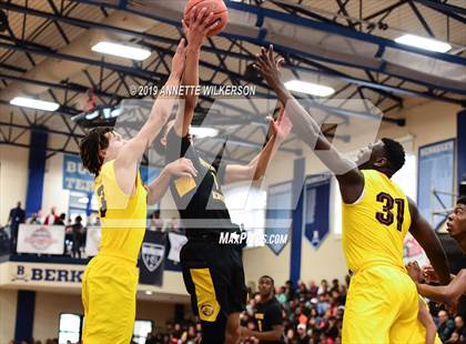Thumbnail 1 in Monteverde Academy vs. Oak Hill Academy (ARS/Rescue Rooter National Hoopfest) photogallery.