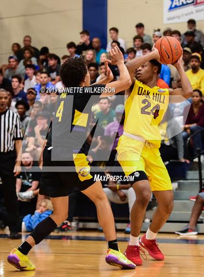 Thumbnail 3 in Monteverde Academy vs. Oak Hill Academy (ARS/Rescue Rooter National Hoopfest) photogallery.
