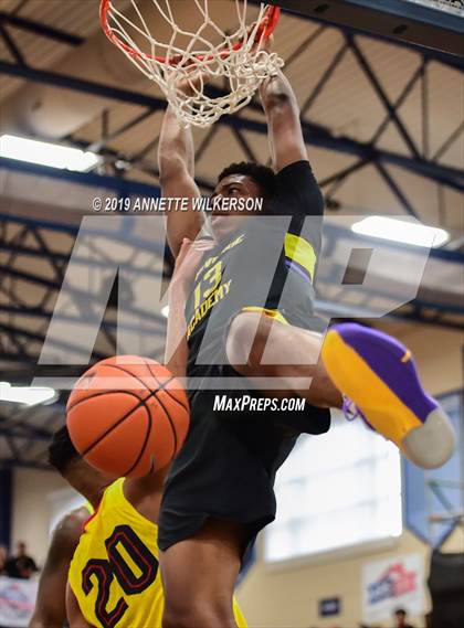Thumbnail 2 in Monteverde Academy vs. Oak Hill Academy (ARS/Rescue Rooter National Hoopfest) photogallery.