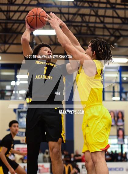 Thumbnail 1 in Monteverde Academy vs. Oak Hill Academy (ARS/Rescue Rooter National Hoopfest) photogallery.