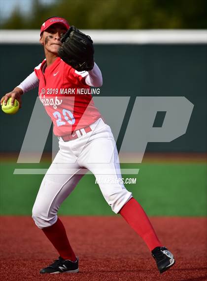 Thumbnail 3 in North Salinas vs. San Mateo (CIF CCS D1 Round 1) photogallery.