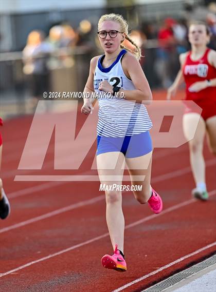 Thumbnail 1 in IHSAA Pike Regional (800 Meter)  photogallery.