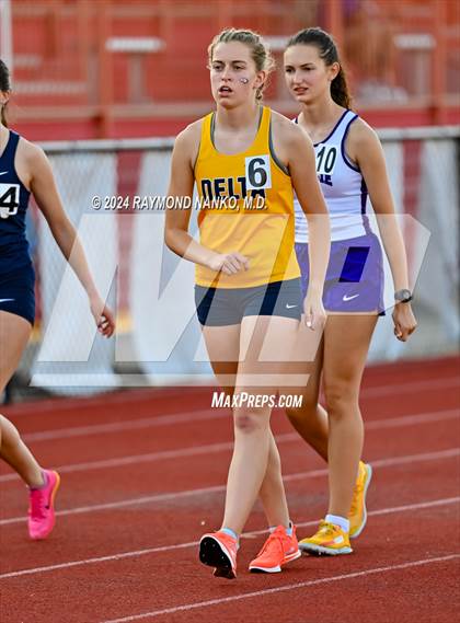 Thumbnail 3 in IHSAA Pike Regional (800 Meter)  photogallery.