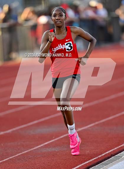 Thumbnail 1 in IHSAA Pike Regional (800 Meter)  photogallery.