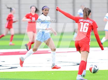 Thumbnail 1 in Clovis North @ Carondelet (CIF NorCal D1 Regional Playoffs) photogallery.