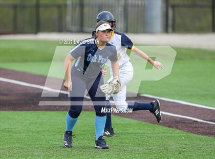 Thumbnail 3 in Liberty North vs Oak Park - MSHSAA Dist. Playoffs photogallery.