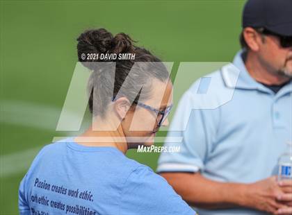 Thumbnail 1 in Liberty North vs Oak Park - MSHSAA Dist. Playoffs photogallery.