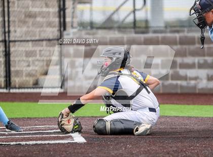 Thumbnail 1 in Liberty North vs Oak Park - MSHSAA Dist. Playoffs photogallery.